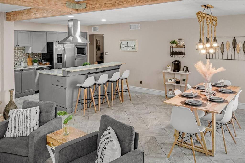 Modern Tempe Home With Heated Pool, Asu Zewnętrze zdjęcie